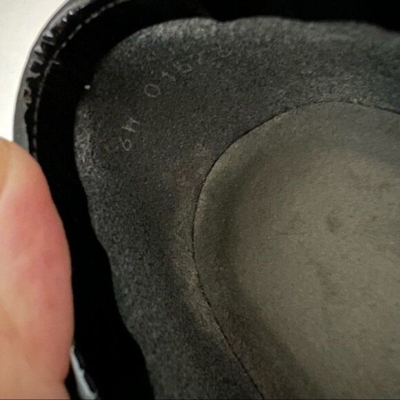 Stuart Weitzman Black Smooth Leather Tiny Bow Block Heel Loafers - Picture 9 of 11